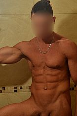 Iván Escort Masculino