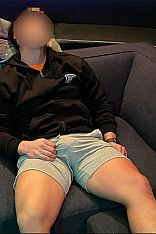 Lorenzo Uy Male Escort