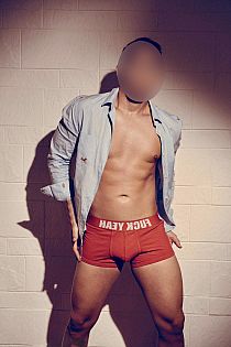 Erik VIP Male Escort