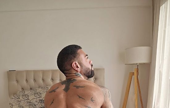 Milton Escudero Escort Masculino