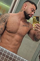 Milton Escudero Escort Masculino