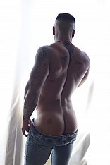 Photo #7 of Milton Escudero