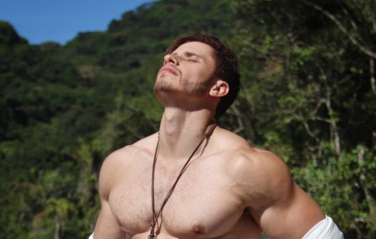 Bruno Ferraz Male Escort