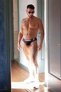 Alfonso Chile Male Masseur