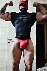 Norbert Escort Masculino