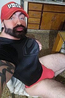 Norbert Escort Masculino