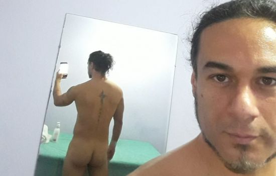 Leo Male Escort