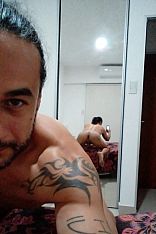 Photo #2 of Leo