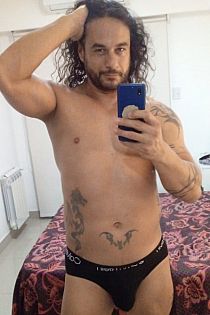 Leo Masajista masculino