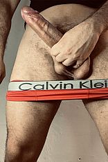 Photo #12 of Martín