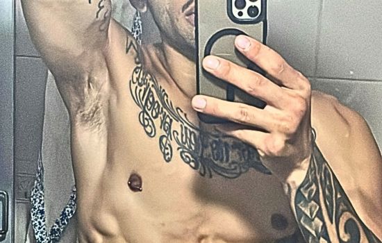 Bad Rabbit Escort Masculino