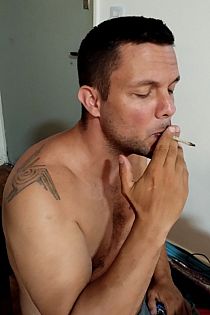 Cristiano Escort Masculino