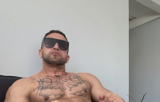 Kike Escort Masculino