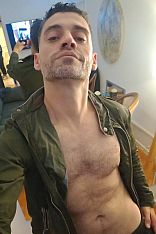 Photo #7 of Guido