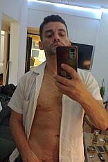 Photo #7 of Guido