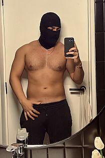 Fede García Male Escort