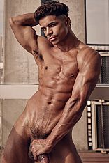 Photo #31 of Nico Rizox