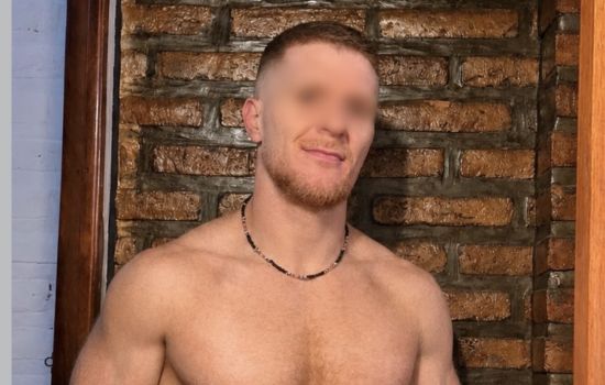 Santi Male Escort