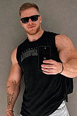 Santi Escort Masculino