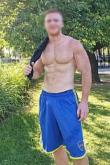 Santi Acompañante masculino