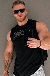 Santi Escort Masculino