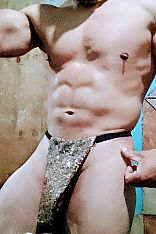 Chris Escort Masculino