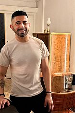 Photo #5 of Javier