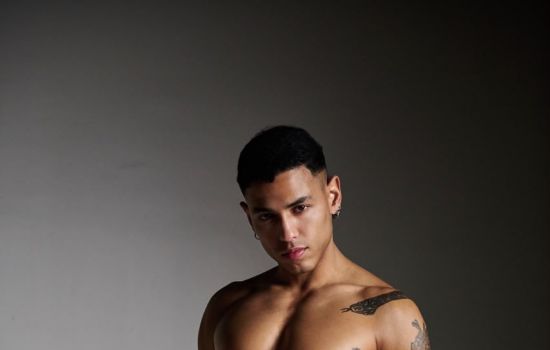 Lonso XXL Male Escort