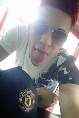 Photo #11 of Aron