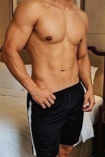 Thiago Male Masseur