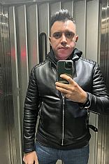 Agustín Male Escort
