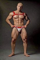 Tierry Richardy Male Escort