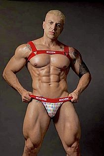Tierry Richardy Male Escort