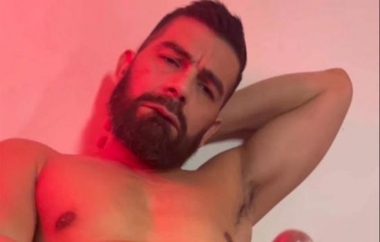 Gerardo Male Escort