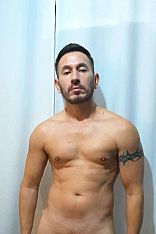 Ramir Escort Masculino