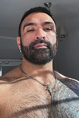 Photo #11 of Augusto