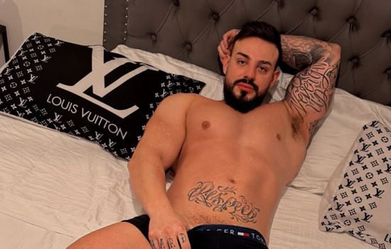 Daddy Escort Masculino