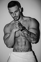 Daddy Escort Masculino