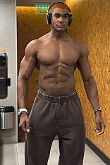 Photo #28 of Mr. Roger