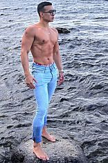 Photo #15 of Giuliano