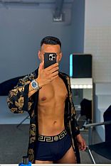 Photo #14 of Giuliano