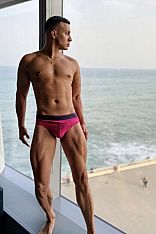 Photo #19 of Giuliano