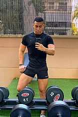 Photo #20 of Giuliano