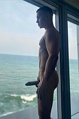 Photo #25 of Giuliano