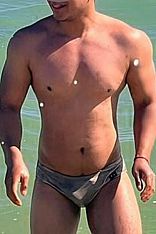 Photo #6 of Valentino