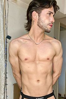 Erick Escort Masculino