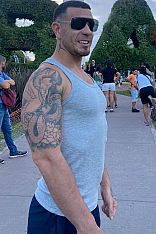 Dilan XL Acompañante masculino