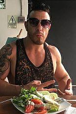 Foto #20 de Dilan XL