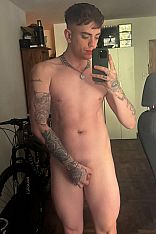 Alexander Escort Masculino