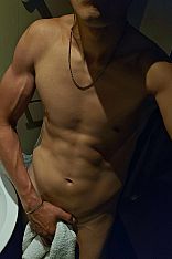 Photo #1 of Manuel Lennan